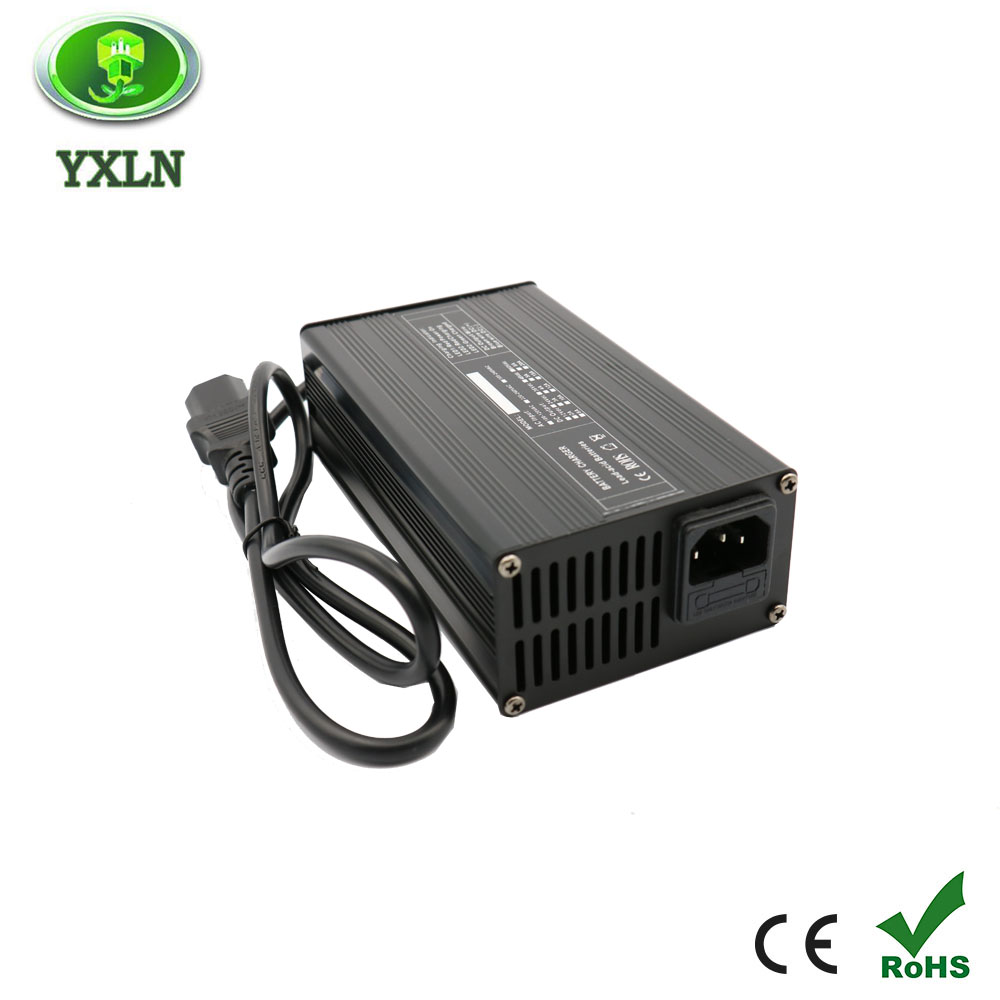Electric Scooter Li Ion Lifepo4 Battery 2A 72V Battery Charger